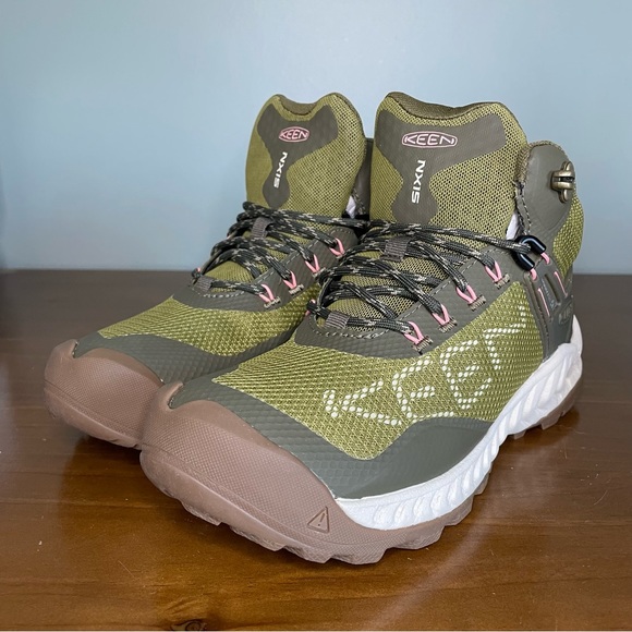 Keen Shoes Keen Womens Nxis Evo Mid Height Waterproof Hiking Boots